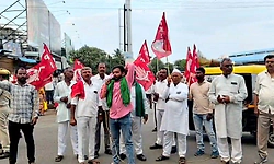 ಬರಗಾಲ ಘೋಷಣೆ - ಬೆಳೆವಿಮೆ ಬಿಡುಗಡೆಗೆ ಆಗ್ರಹಿಸಿ ಕಲಬುರಗಿ ಬಂದ್