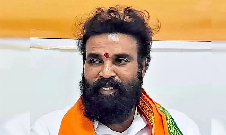 ಲೂಟಿ ವೇಳೆ ದಲಿತ ಮಕ್ಕಳು ನೆನಪಾಗಲಿಲ್ವಾ?: ಮಾಜಿ ಸಚಿವ ಬಿ.ಶ್ರೀರಾಮುಲು