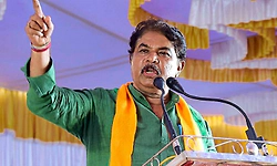 ನಾವು ಇಟಲಿಯವರಲ್ಲ, ಭಾರತೀಯರು: ‘ಕೈ’ ವಿರುದ್ಧ ಅಶೋಕ್ ಕಿಡಿ