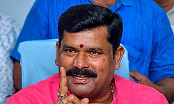 ಶಾಸಕರು ಬಯಸಿದ್ರೆ ‘ವಂದೇ’ ವಿವಾದಕ್ಕೆ ಸಮಿತಿ: ಶಿವರಾಜ ತಂಗಡಗಿ