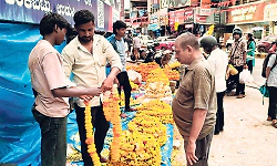 Ayudha Puja today, Vijayadashami tomorrow; preparations in full swing