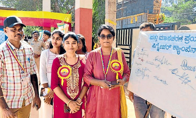 Devanahalli: ಮಕ್ಕಳ ದತ್ತು; ಜಿಲ್ಲೆಯಲ್ಲಿ ಬೇಡಿಕೆ ಇಳಿಮುಖ