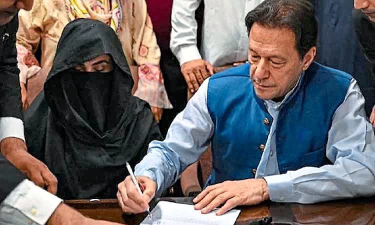 Corruption case: ಇಮ್ರಾನ್ ಖಾನ್ ದಂಪತಿಗೆ 17 ವರ್ಷ ಜೈಲು ಶಿಕ್ಷೆ