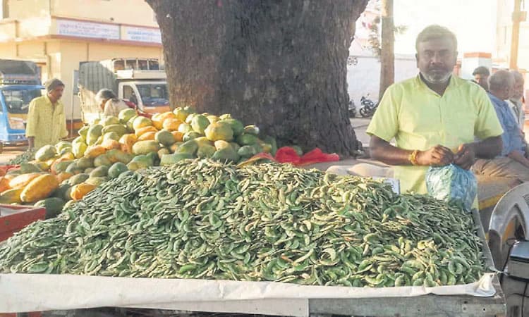 ಹಾದಿಬೀದಿಗಳಲ್ಲಿ ಅವರೆ ಕಾಯಿ ಘಮಲು
