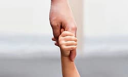 Mother: ಮರೆಯಾಗುತ್ತಿರುವ ತಾಯಿಯ ಮಮತೆ