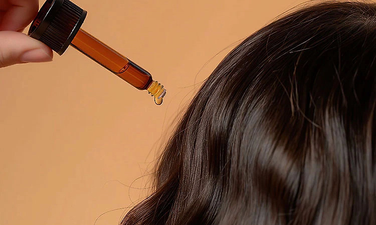 Here is seven powerful hair oils Indian women can use for faster hair growth