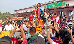 Rakshita Shetty: ಬಿಗ್ ಬಾಸ್ ರನ್ನರ್ ಅಪ್ ರಕ್ಷಿತಾಗೆ ಹುಟ್ಟೂರಲ್ಲಿ ಅದ್ದೂರಿ ಸ್ವಾಗತ