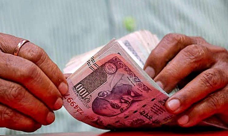 ಡಾಲರ್‌ ಎದುರು 91.73ಕ್ಕೆ ಕುಸಿದ ರೂಪಾಯಿ: ಸಾರ್ವಕಾಲಿಕ ಕನಿಷ್ಠ!   