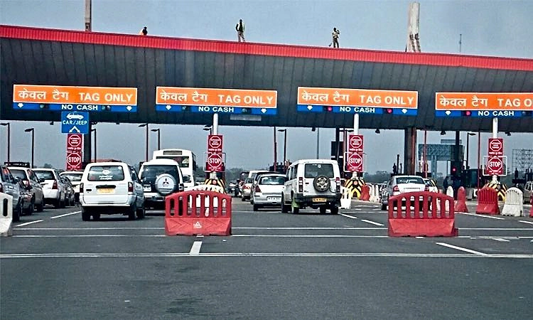 ಏ.1ರಿಂದ ಹೆದ್ದಾರಿ ಟೋಲ್‌ಗ‌ಳಲ್ಲಿ ನಗದು ಸ್ವೀಕಾರ ರದ್ದು: ಕೇಂದ್ರದ ಚಿಂತನೆ