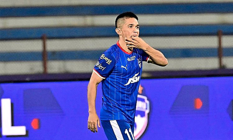 ಐಎಸ್‌ಎಲ್‌: ಕಂಠೀರವದಲ್ಲಿಂದು ಬೆಂಗಳೂರು ನಾರ್ತ್‌ಈಸ್ಟ್‌  