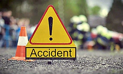 Padubidri: ಇನೋವಾ ಕಾರು ಢಿಕ್ಕಿ: ಬೈಕ್ ಸವಾರನ ಕಾಲ್ಮೂಳೆ ಮುರಿತ