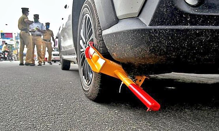 Manipal: ನೋ ಪಾರ್ಕಿಂಗ್ ನಲ್ಲಿ ನಿಲ್ಲಿಸಿದ ವಾಹನಗಳ ಚಕ್ರಕ್ಕೆ ಲಾಕ್‌