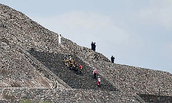 Canadian tourist killed, 13 injured in shooting in Mexico