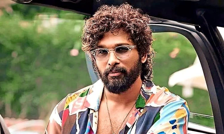 ಸಿನಿಮಾಗಳಿಸುವ 1 ರೂಪಾಯಿಯಲ್ಲಿ 30 ಪೈಸೆ ತಮ್ಮದು.. ಹೀಗಿದೆ ನೋಡಿ ಅಲ್ಲು ಸಂಭಾವನೆ ಮಾದರಿ