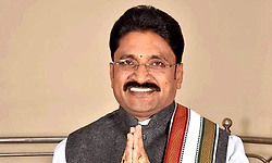 ಸಚಿವರ ಬದಲು ಶೀಘ್ರ ಇತ್ಯರ್ಥ ಆಗಲಿ: ನಾರಾಯಣಸ್ವಾಮಿ  