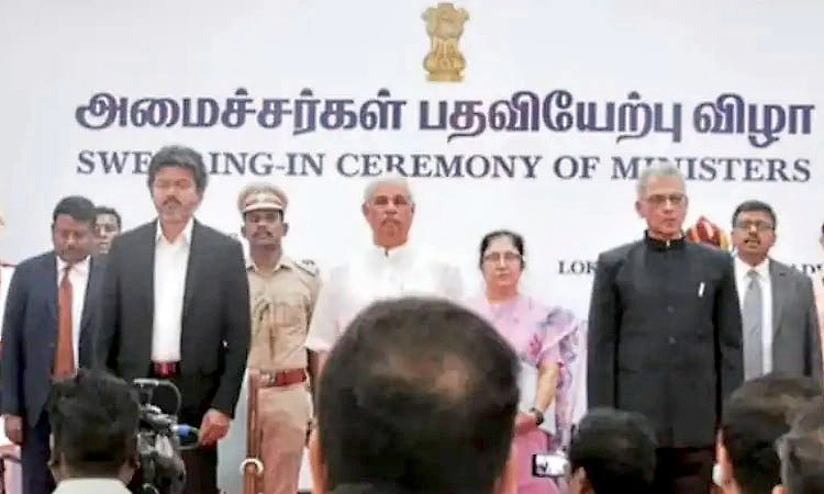 Tamil Nadu: 21 ಟಿವಿಕೆ ಶಾಸಕರು, 2 ಕಾಂಗ್ರೆಸ್‌ ಶಾಸಕರಿಗೆ ವಿಜಯ್‌ ಸಂಪುಟದಲ್ಲಿ ಸ್ಥಾನ