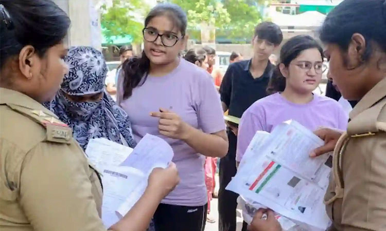 ನೀಟ್‌: ಬಿಗಿಭದ್ರತೆ ಮಧ್ಯೆ ದೇಶಾದ್ಯಂತ ನೀಟ್‌ ಮರು ಪರೀಕ್ಷೆ ಸುಸೂತ್ರ