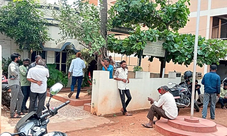 Woman dies by suicide while husband was at home; complaint filed against him
