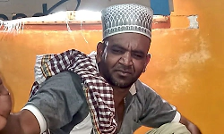 Hunsur: Man attacks wife with machete over suspicion, flees