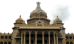 ನಾಗೇಂದ್ರ ರಾಜೀನಾಮೆಗೆ ಪಟ್ಟು ಸಡಿಲಿಸದ ಬಿಜೆಪಿ: 5ನೇ ದಿನವೂ ಗದ್ದಲ, ಮುಂದೂಡಿಕೆ
