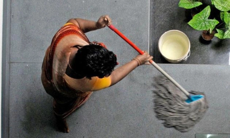 Karnataka: Domestic workers may soon need registration, 5% cess proposed in draft bill
