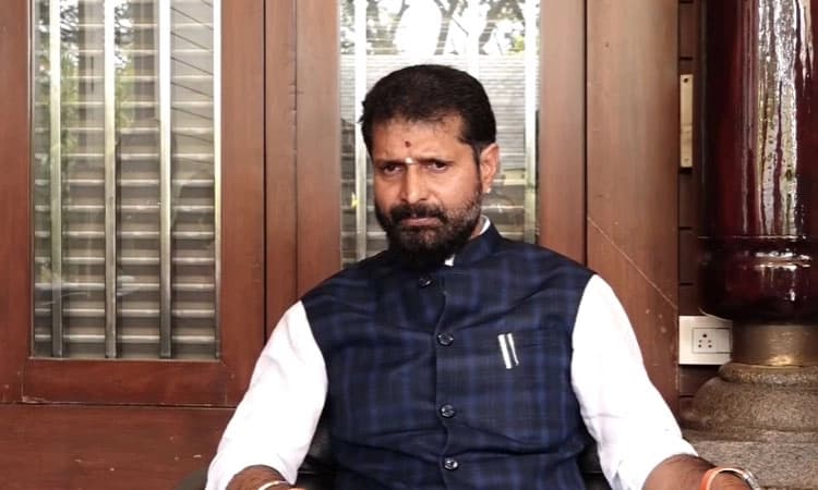 Chikkamagaluru: ಕೋಮು ಗಲಭೆ ಸೃಷ್ಟಿಯ ಭಾಗವಾಗಿ ಗಣಪತಿಗೆ ಚಪ್ಪಲಿ ಹಾರ: ಸಿ.ಟಿ.ರವಿ