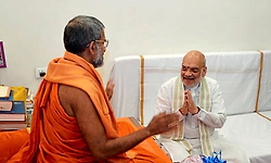 ಕಸ್ತೂರಿ ರಂಗನ್ ವರದಿ ಜಾರಿಗೆ ಮುನ್ನ ಜನರ ಅಹವಾಲಿಗೆ ದನಿಯಾಗಿ: ಅಮಿತ್ ಶಾಗೆ ಪೇಜಾವರಶ್ರೀ ಸಲಹೆ