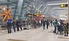 Delhi airport: ದಟ್ಟ ಮಂಜಿನಿಂದ 97 ವಿಮಾನಗಳು ರದ್ದು, 200 ಕ್ಕೂ ಹೆಚ್ಚು ವಿಳಂಬ