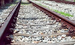 ಕೋಟಿಕುಳಂ: ರೈಲು ಹಳಿಯಲ್ಲಿ ಸಿಮೆಂಟ್‌  ಹಲಗೆ ಇಟ್ಟು ಬುಡಮೇಲು ಕೃತ್ಯಕ್ಕೆ ಸಂಚು