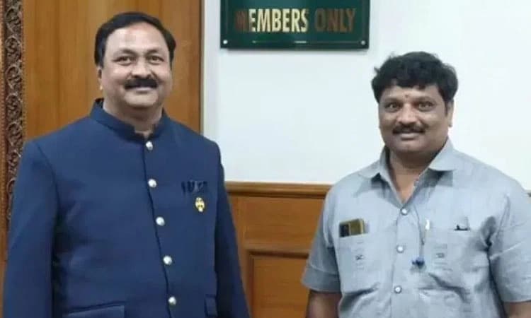 ಅಪಘಾತದಲ್ಲಿ ಶಾಸಕ ಮಹೇಶ ಟೆಂಗಿನಕಾಯಿ ಕಾರು ಚಾಲಕ ಸಾವು