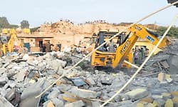 ಯಲಹಂಕ: ಕೋಗಿಲು ಲೇಔಟಲ್ಲಿ 200 ಅನಧಿಕೃತ ಮನೆ ನೆಲಸಮ! 