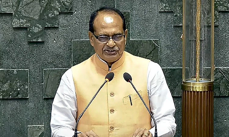 ಮೂರೂ ಬಿಟ್ಟ ರಾಜ್ಯ ಸರ್ಕಾರ: ಕೇಂದ್ರ ಸಚಿವ ಚೌಹಾಣ್‌ ವಾಗ್ದಾಳಿ