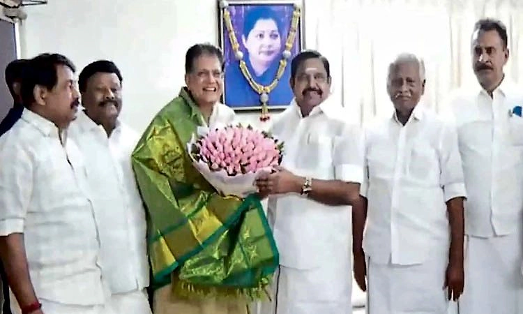 Tamil Nadu Election: ಮೈತ್ರಿ ಮಾತುಕತೆ: ಎಡಪ್ಪಾಡಿ ಕೆ. ಪಳನಿಸ್ವಾಮಿ-ಪಿಯೂಷ್ ಗೋಯಲ್ ಭೇಟಿ