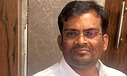 Gadag:ಟ್ರ್ಯಾಪ್ ಆದ ಶಾಸಕ ಚಂದ್ರು ಲಮಾಣಿ-ದೂರು ನೀಡಿದ ಗುತ್ತಿಗೆದಾರ ನಡುವಿನ ಸಂಭಾಷಣೆ ವೈರಲ್