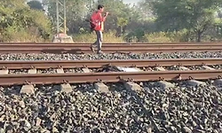 ಮಕ್ಕಳು ಆರೈಕೆ ಮಾಡದ್ದಕ್ಕೆ ರೈಲಿಗೆ ತಲೆಕೊಟ್ಟ ದಂಪತಿ