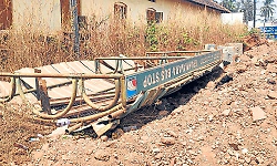 Kota: Bus shelters fall prey to service road construction!