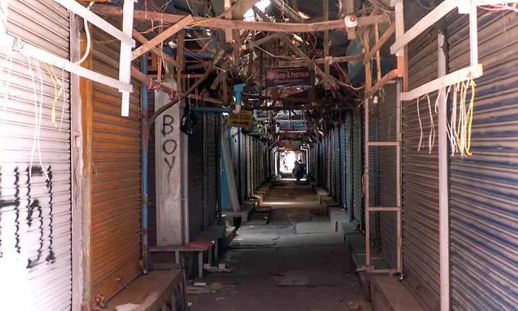 Shutdowns by ethnic groups disrupt normal life in most parts of Manipur