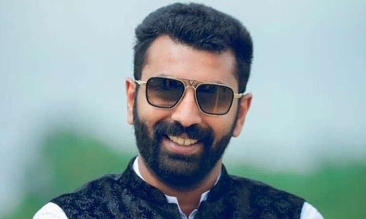 ನನ್ನ ತಂದೆಗೆ ಮಂತ್ರಿಗಿರಿ ತಪ್ಪಿಸಲು ಇ.ಡಿ. ದಾಳಿ: ಮೊಹಮ್ಮದ್‌ ನಲಪಾಡ್‌