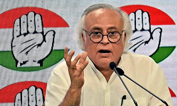 ಮೋದಿ ವಿದೇಶಾಂಗ ನೀತಿ ವಿಫಲವಾಗಿ ಪಾಕಿಸ್ಥಾನ  ಜಾಗತಿಕ ಗೌರವ ಗಳಿಸುತ್ತಿದೆ: ಜೈರಾಮ್ ರಮೇಶ್