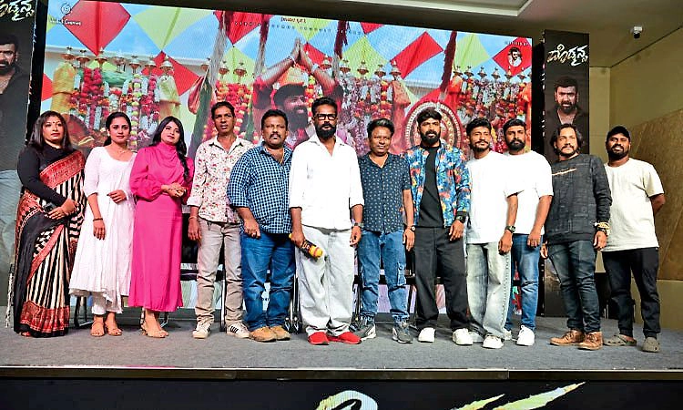 ಮನಸ್ಸಿನಿಂದ ದೊಡ್ಮನ್ಸ ! ಆಟೋ ಡ್ರೈವರ್‌ ಸುತ್ತ..