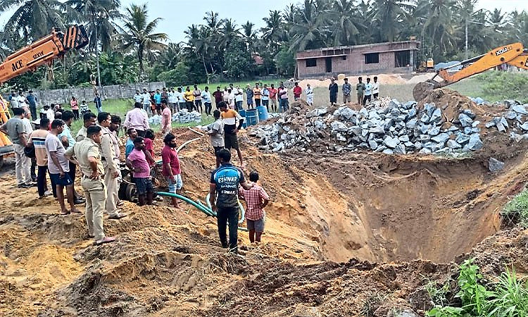 Malpe: ಕೊಡವೂರು ಬಳಿ ಬಾವಿ ನಿರ್ಮಾಣದ ವೇಳೆ ಮಣ್ಣು ಕುಸಿತ: ಮಣ್ಣಿನಡಿ ಸಿಲುಕಿ ಕಾರ್ಮಿಕ ಸಾವು