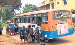 Bantwal: ಹೆದ್ದಾರಿ ಪಕ್ಕದಲ್ಲಿದ್ದರೂ ಬಸ್‌ ದೂರ!