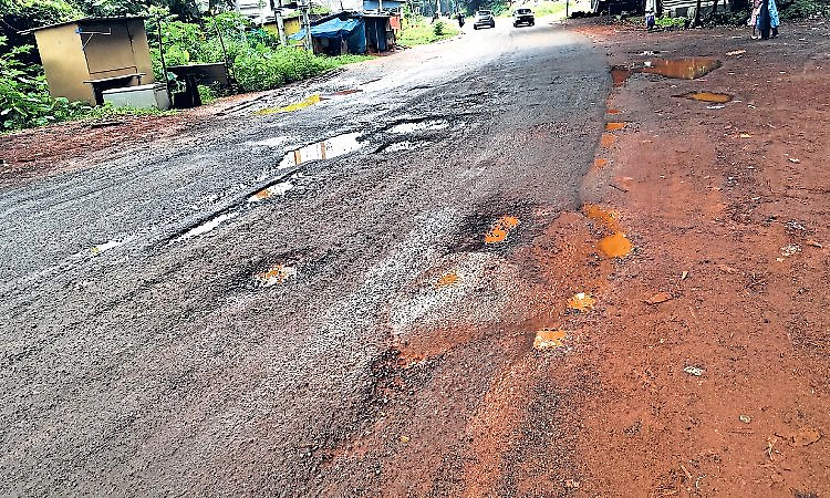 Kinnigoli; ಆರಂಭಿಕ ಮಳೆಗೇ ಕಿತ್ತು ಹೋದ ತೇಪೆ!