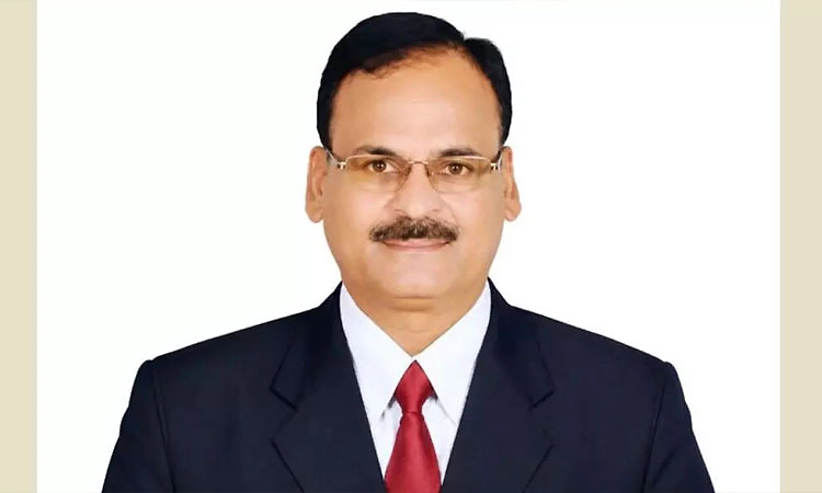 ಸಾರ್ವಜನಿಕ ಬೇಡಿಕೆಯಂತೆ ಕೆಪಿಎಸ್ಸಿ ಅಧ್ಯಕ್ಷ ಅಮಾನತು