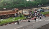Udupi: ಟೈರ್‌ ಸ್ಫೋಟಗೊಂಡು ಪಿಕಪ್ ವಾಹನ ಪಲ್ಟಿ; ಕೆಲಕಾಲ ಸಂಚಾರಕ್ಕೆ ಅಡಚಣೆ