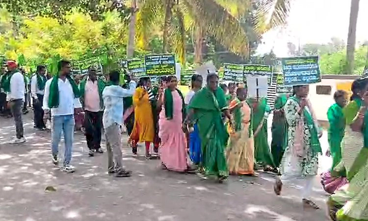 3 ದಶಕಗಳ ಬೇಡಿಕೆ ‘ಮಳಲೂರು ಏತ ನೀರಾವರಿ’ ಜಾರಿಗೆ ಆಗ್ರಹಿಸಿ ಬೃಹತ್‌ ರೈತ ಪಾದಯಾತ್ರೆ