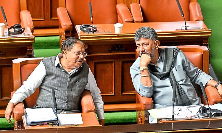 ಗದಗ, ರೋಣ ಹಾಗೂ ಮುಂಡರಗಿ ಸಾಮಾನ್ಯ ಬರಗಾಲ ಪೀಡಿತ ಪ್ರದೇಶವೆಂದು ಘೋಷಣೆ 
