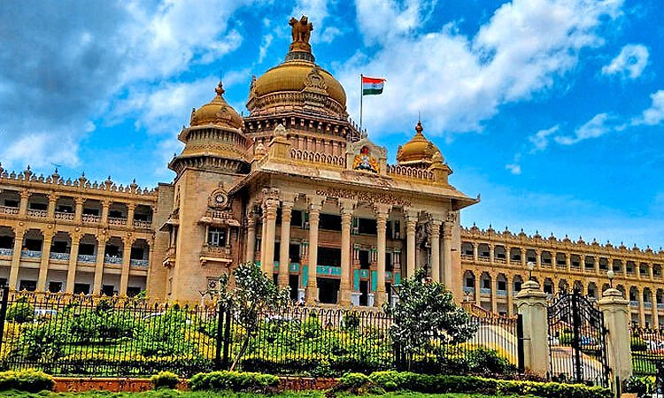 ಹಣಕಾಸು ಸ್ಥಿತಿ ಸೂಕ್ಷ್ಮ , ಹೊಸ ಯೋಜನೆಗೆ ಆತುರ ಸಲ್ಲದು: ವಿತ್ತ ಇಲಾಖೆ