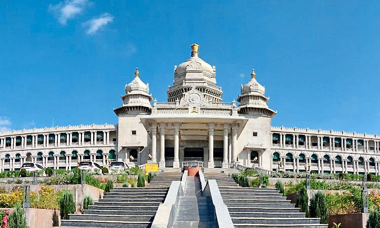 ಚಳಿಗಾಲದ ಅಧಿವೇಶನದ ಯಶಸ್ವಿಗೆ ಅಧಿಕಾರಿಗಳು ಸಮನ್ವಯದಿಂದ ಕಾರ್ಯನಿರ್ವಹಿಸಬೇಕು: ಡಿಸಿ 