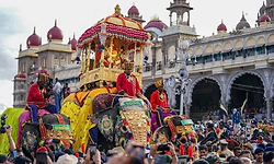 ನಾಡಹಬ್ಬ  ಮೈಸೂರು ದಸರಾ ಸಂಪನ್ನ:  ಲಕ್ಷಾಂತರ ಜನರಿಂದ ಜಯಘೋಷ